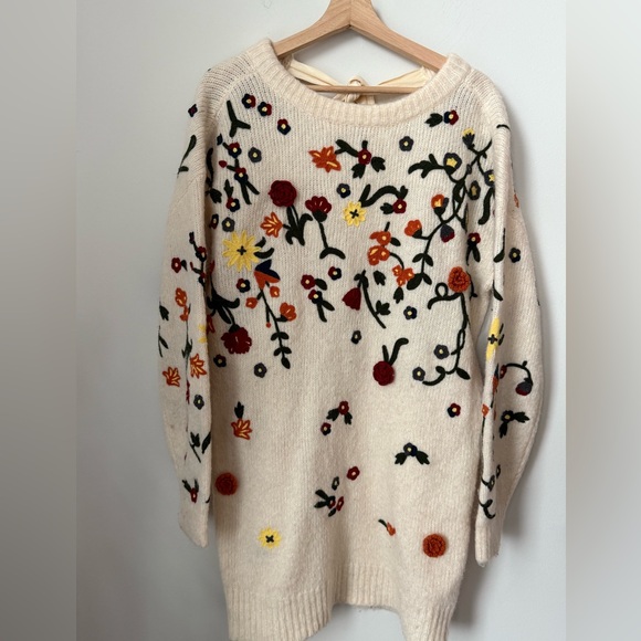 Anthropologie Floral Appliqued Sweater
Tunic Dress Alpaca Blend size S - Picture 2 of 16